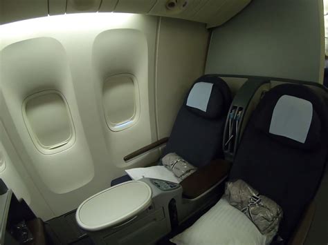 First Class to Paradise: SFO to HNL(Oahu) on United’s .
